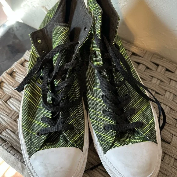 Converse Green High-Top Sneakers - Picture 4 of 4